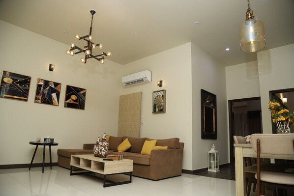 家庭獨棟房屋 | 起居區