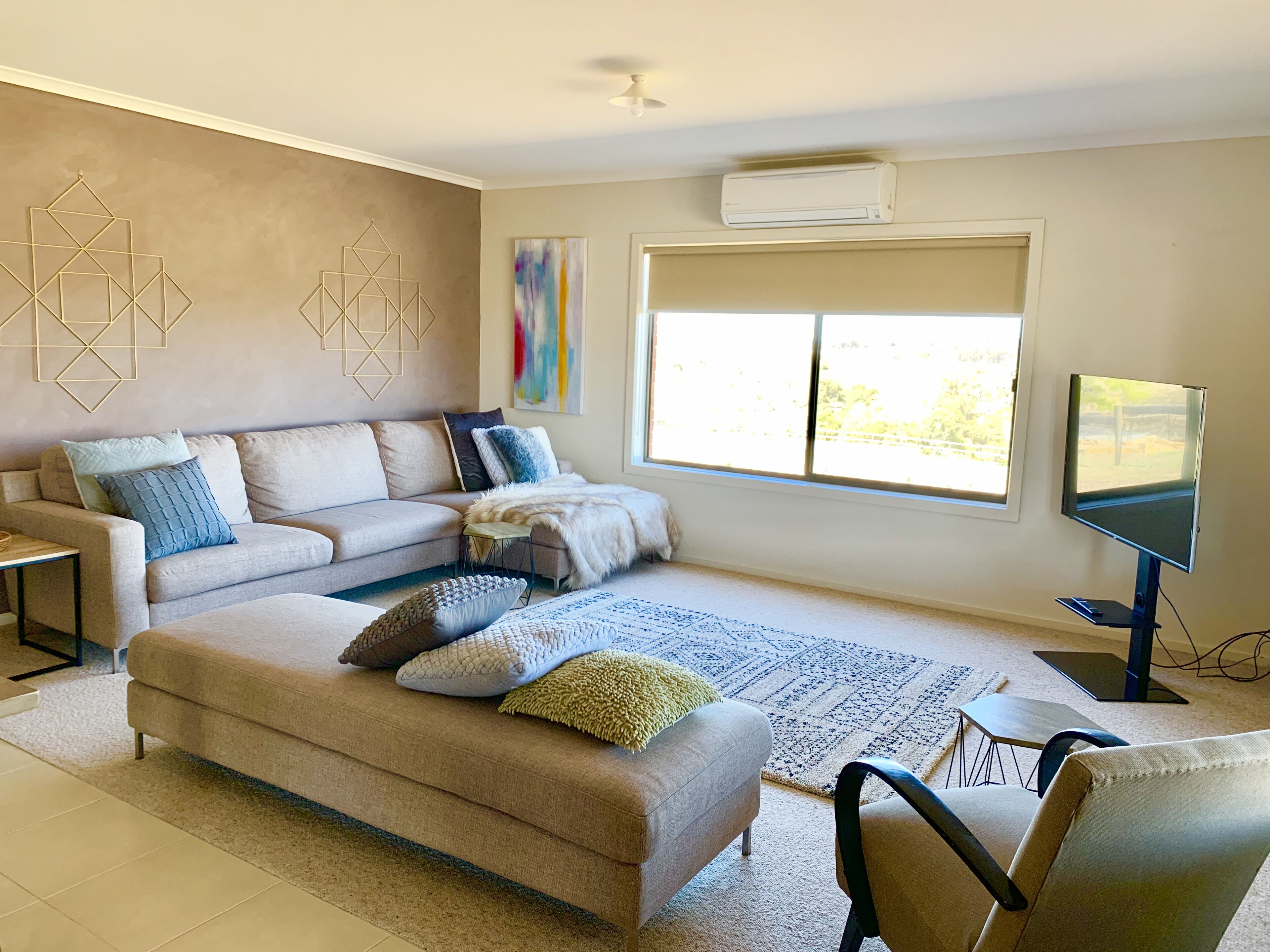 3BR Mia Mia Vistas-Wine Country Retreat with Spa, Fire Pit & Country Vistas