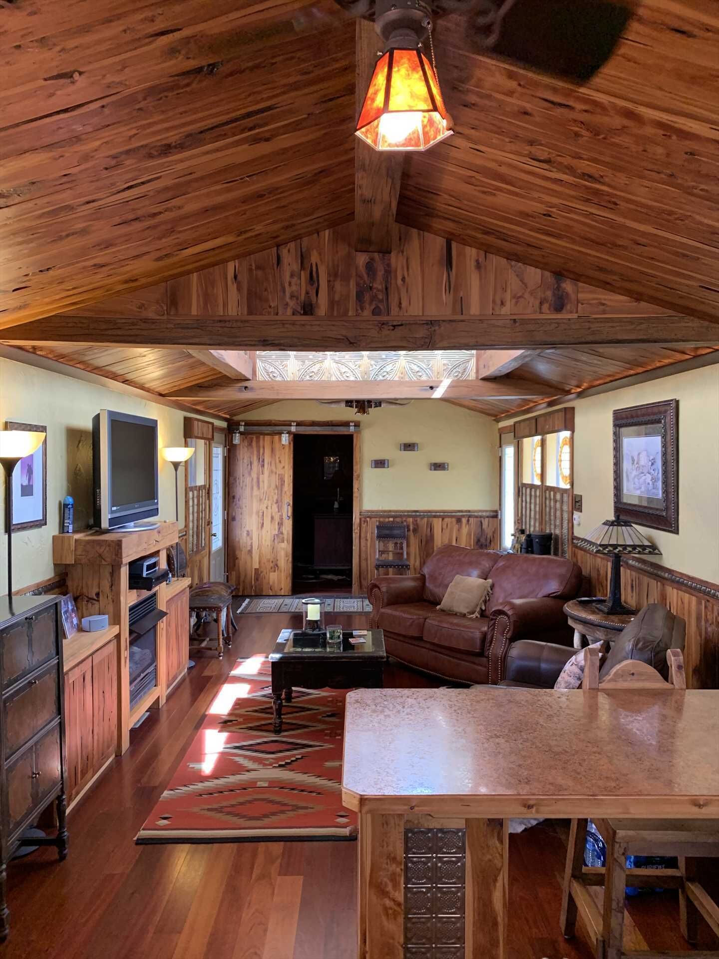 Tabasco Ranch Antler Cabin