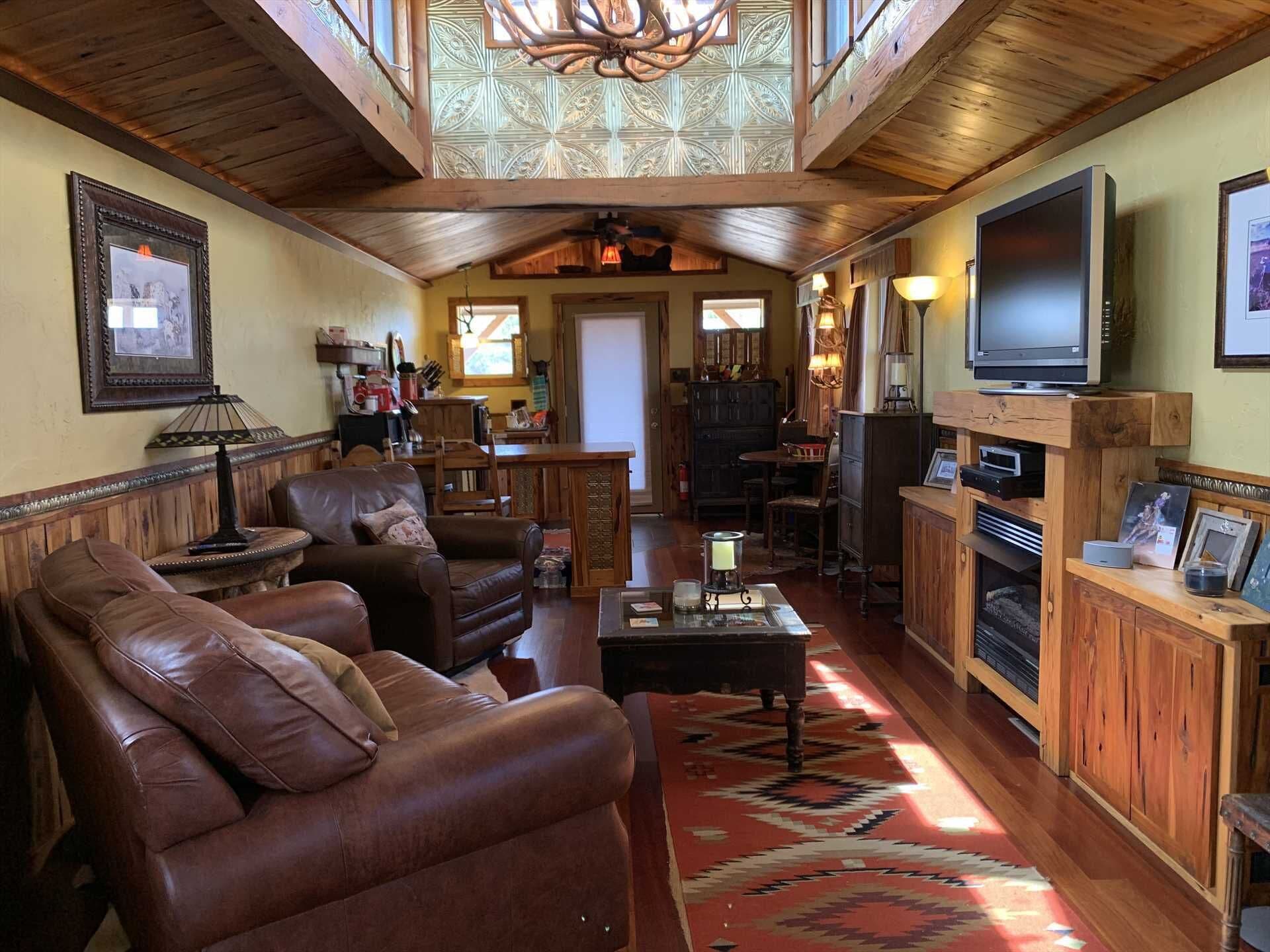 Tabasco Ranch Antler Cabin