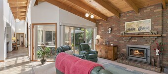 Peaceful Retreat - Surf Side