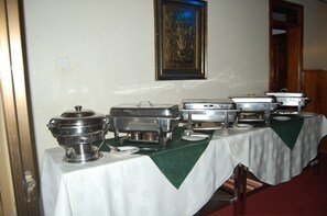Free daily local cuisine breakfast