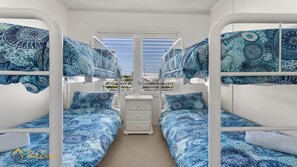 2 bedrooms, iron/ironing board, bed sheets