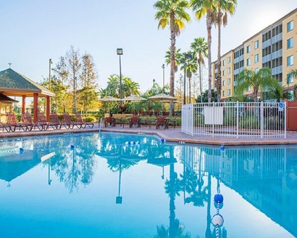 Outdoor pool, a heated pool