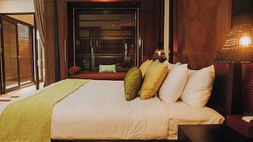 1 bedroom, minibar, in-room safe, desk
