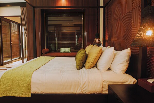 1 bedroom, minibar, in-room safe, desk