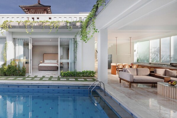 Three Bedroom Private Pool Villa | Private pool - Nunamkhalu Private Villas & Spa (Kutuh)