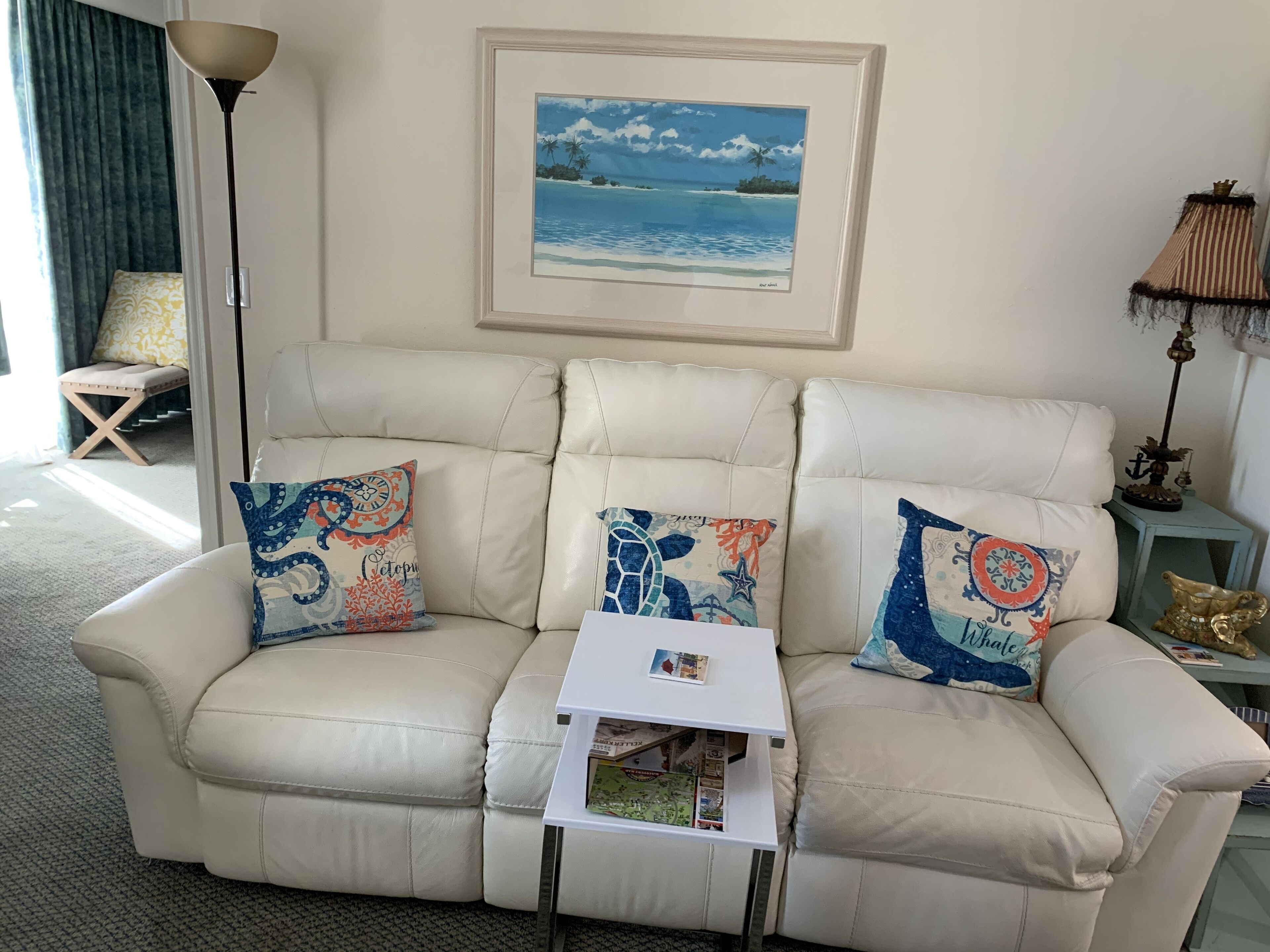 SEAVIEW APT Building on the beach Picture of the view taken from the balcony.