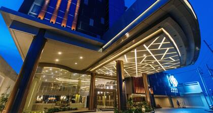 Zuri Hotel