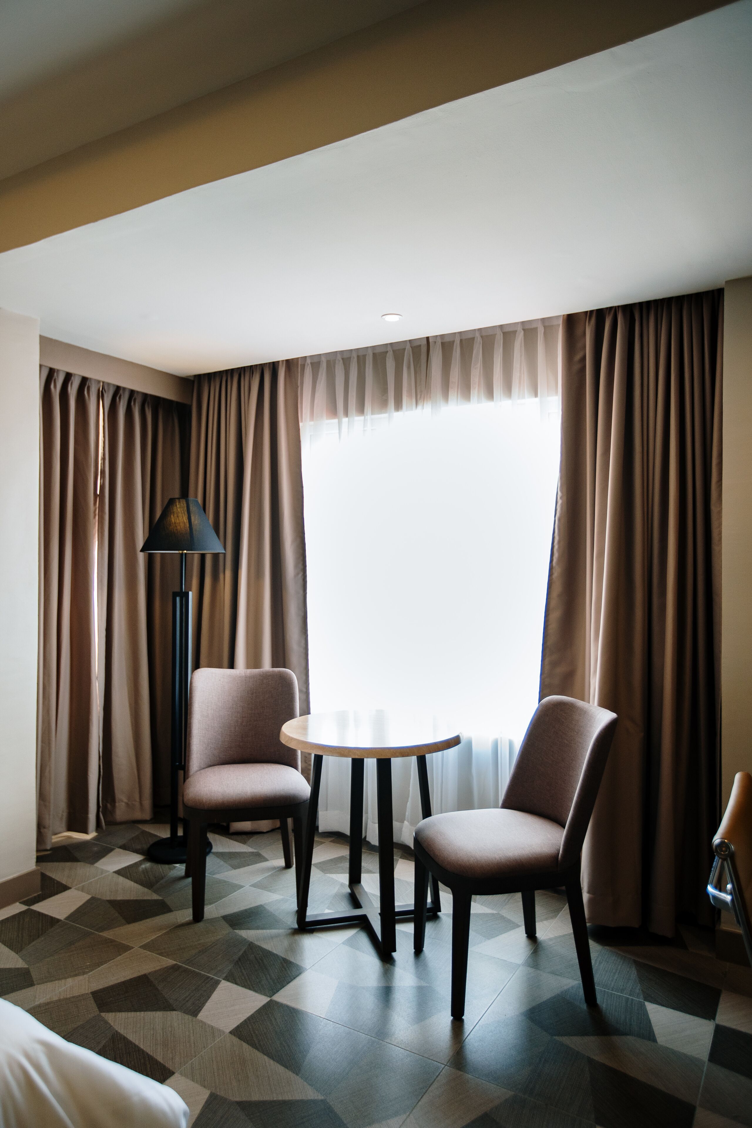 2 bedrooms, premium bedding, down duvets, minibar