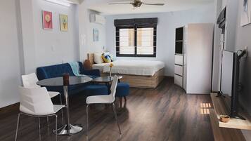 3 bedrooms, WiFi