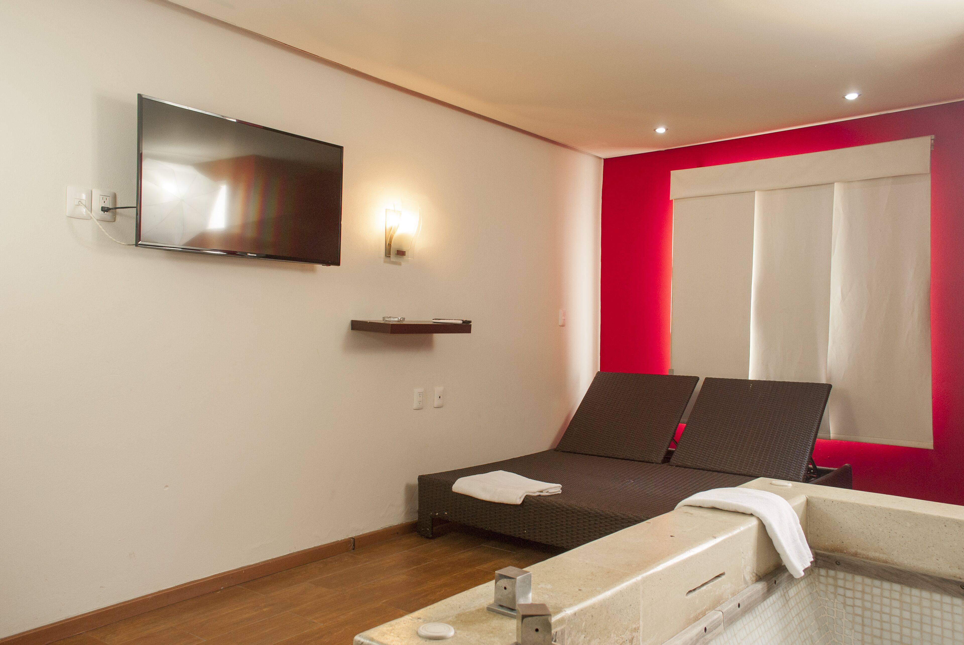 مغطس خاص في السبا