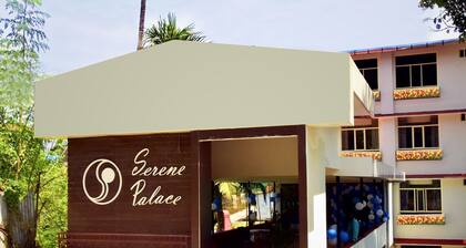 Hotel Serene Palace