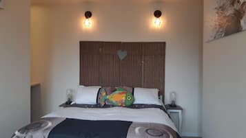 2 chambres, fer et planche Ă  repasser, Wi-Fi gratuit, draps fournis
