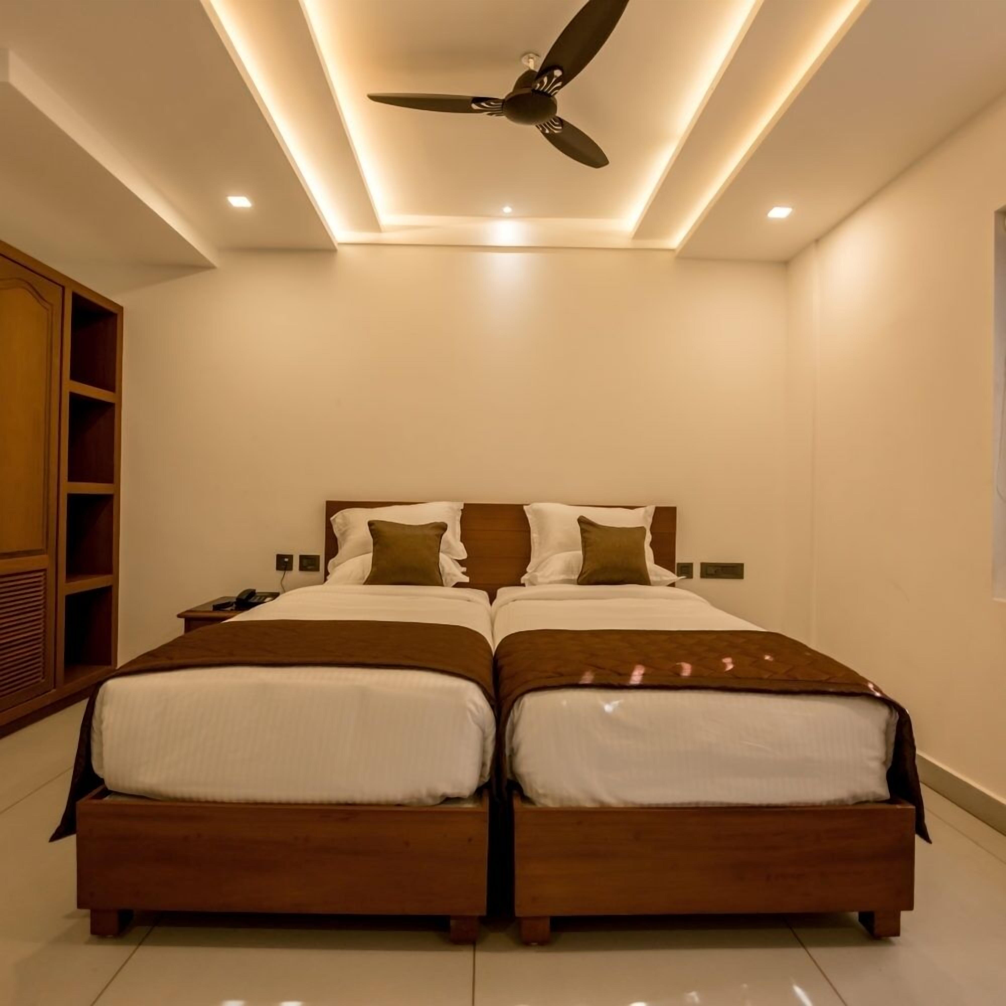 In-room safe, desk, laptop workspace, blackout curtains