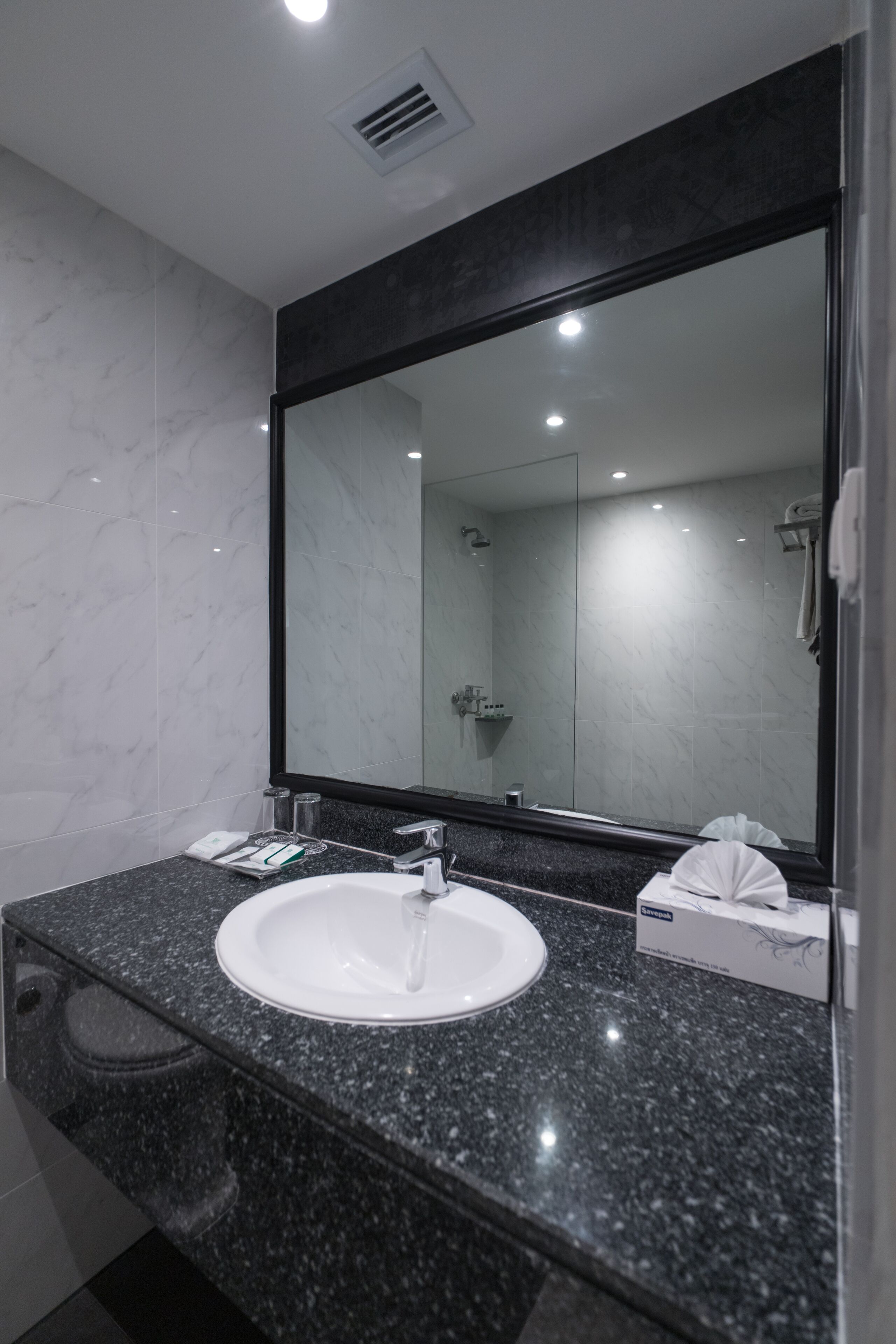Photo - Witz Hotel Bangkok Ramkhamhaeng