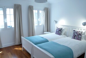 2 makuuhuonetta, silitysrauta/-lauta, vauvan matkasänky, ilmainen Wi-Fi