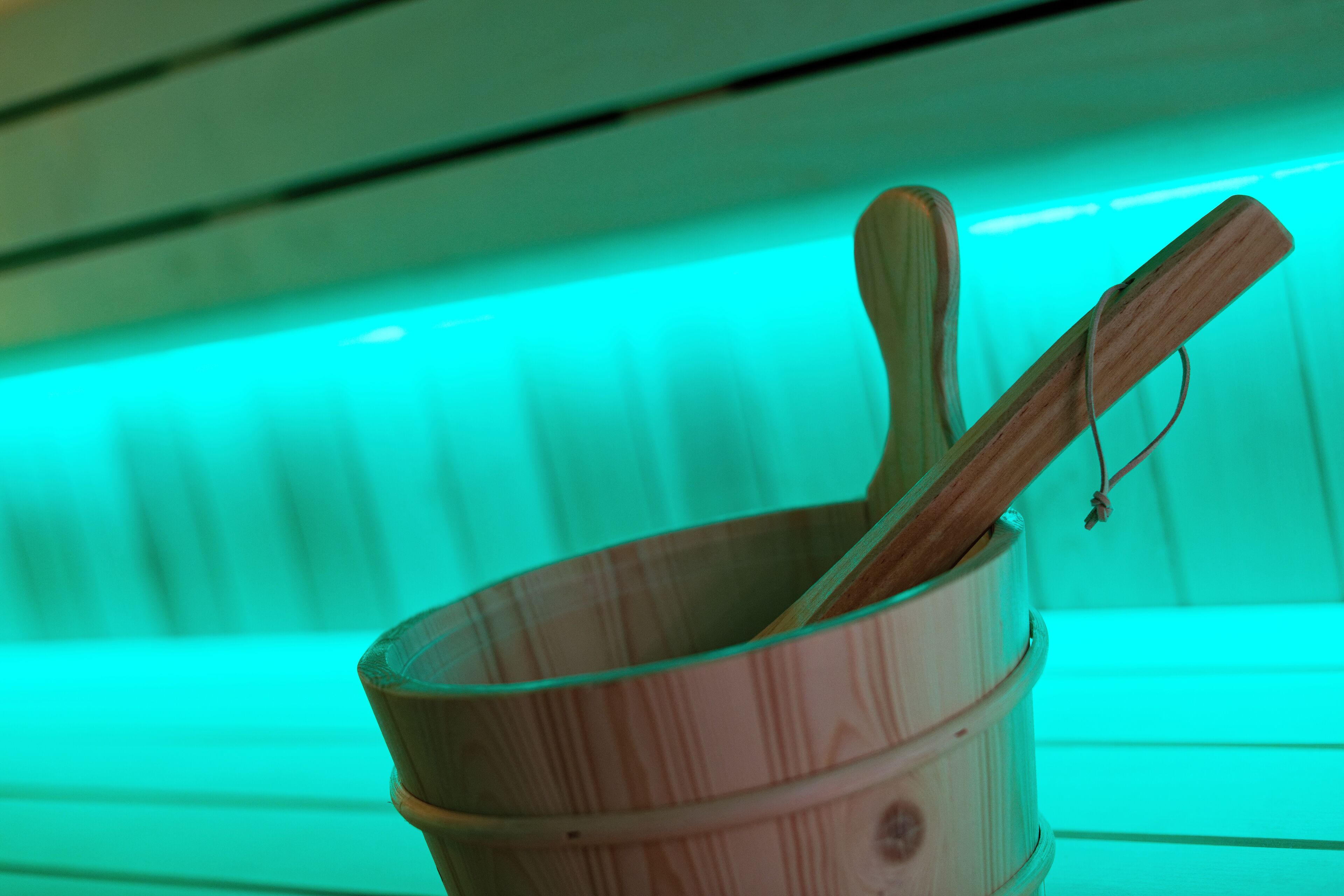 couples treatment room(s), sauna, facials, manicures and pedicures