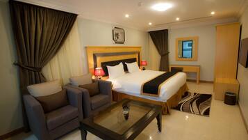 Studio Superior | Sängtillbehör av högsta kvalitet och minibar