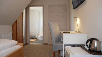 Single Room (without Balcony) | Minibar, in-room safe, desk, laptop workspace