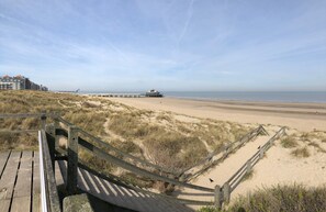 Vlak bij het strand, 10 strandbars