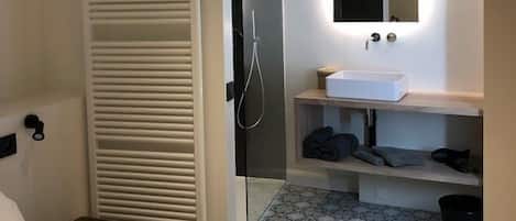 Family Apartment, 3 Bedrooms | Individually decorated, individually furnished, blackout drapes