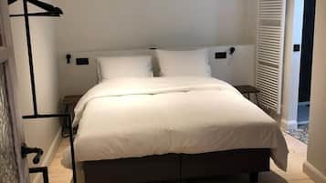 2 habitaciones, decoración personalizada y muebles diferentes