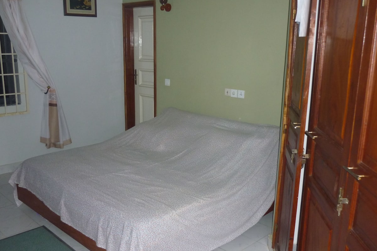 Comfort Room, Private Bathroom