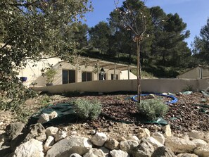 Mountain view - Le Mas de la Fadeto (Les Baux-de-Provence)