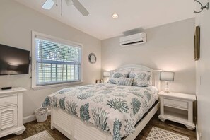 4 slaapkamers, een strijkplank/strijkijzer, reisbedje, wifi