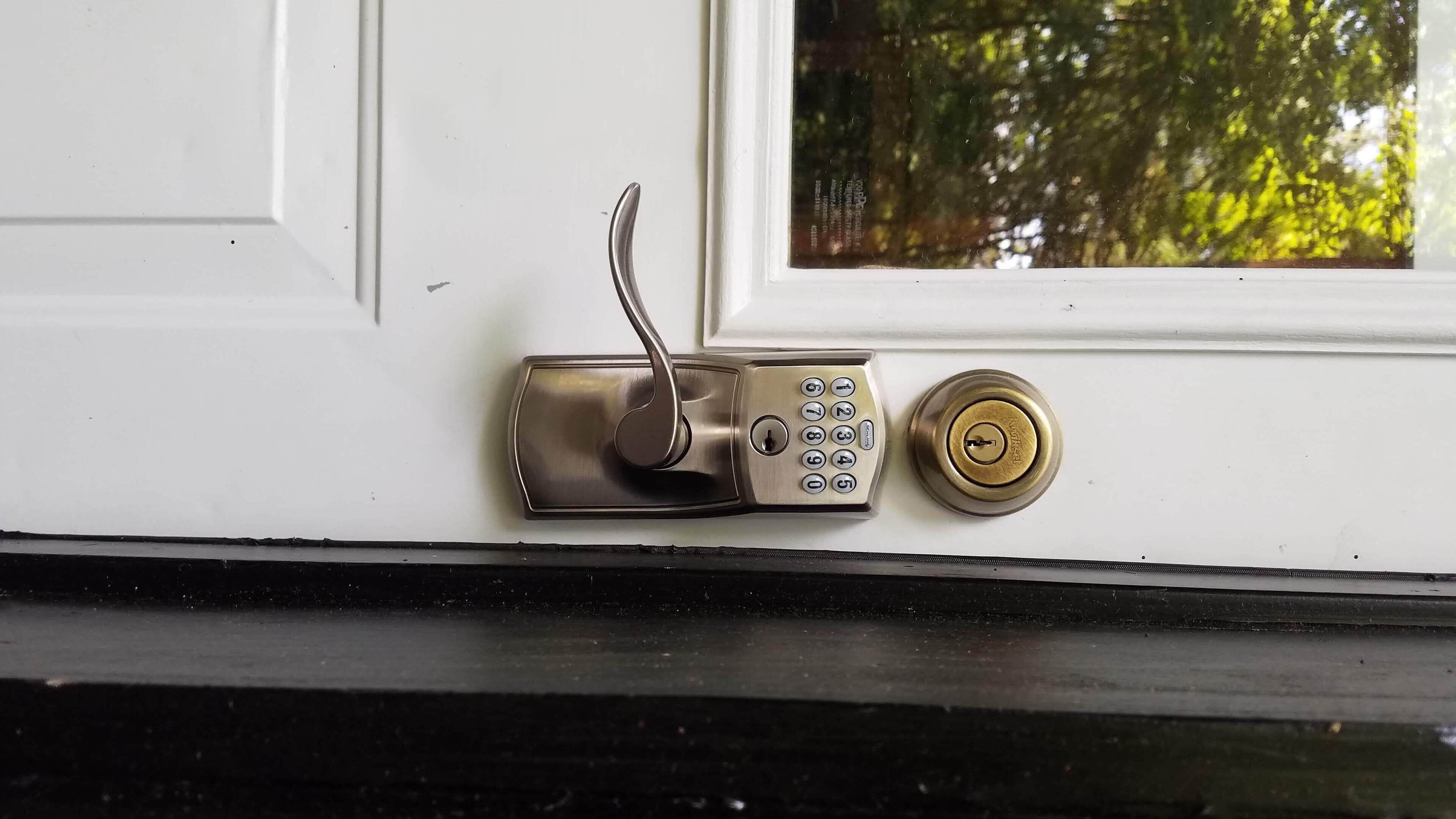 Wooded Oasis Minutes from Biltmore Park, I26 and the French Broad