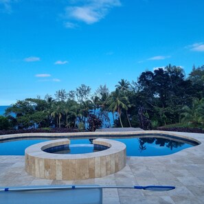 Piscina a l'aire lliure 