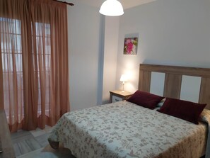 2 soverom, strykejern/-brett, wi-fi (inkludert) og sengetøy