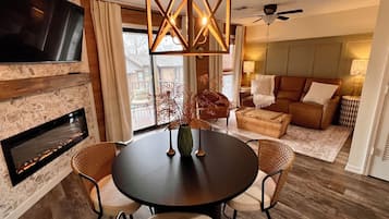 Smart TV, fireplace, books