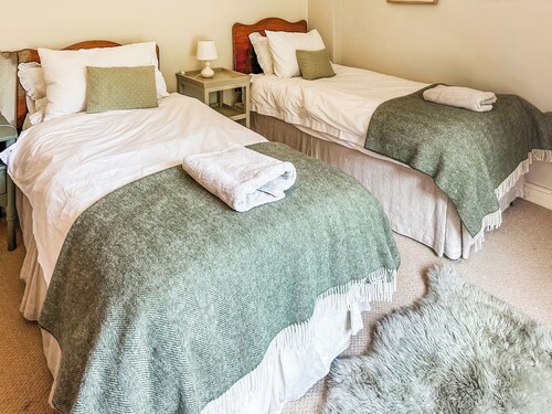 4 bedroom accommodation in Newton St Margarets