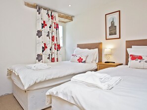 4 Schlafzimmer, kostenloses WLAN, Bettwäsche