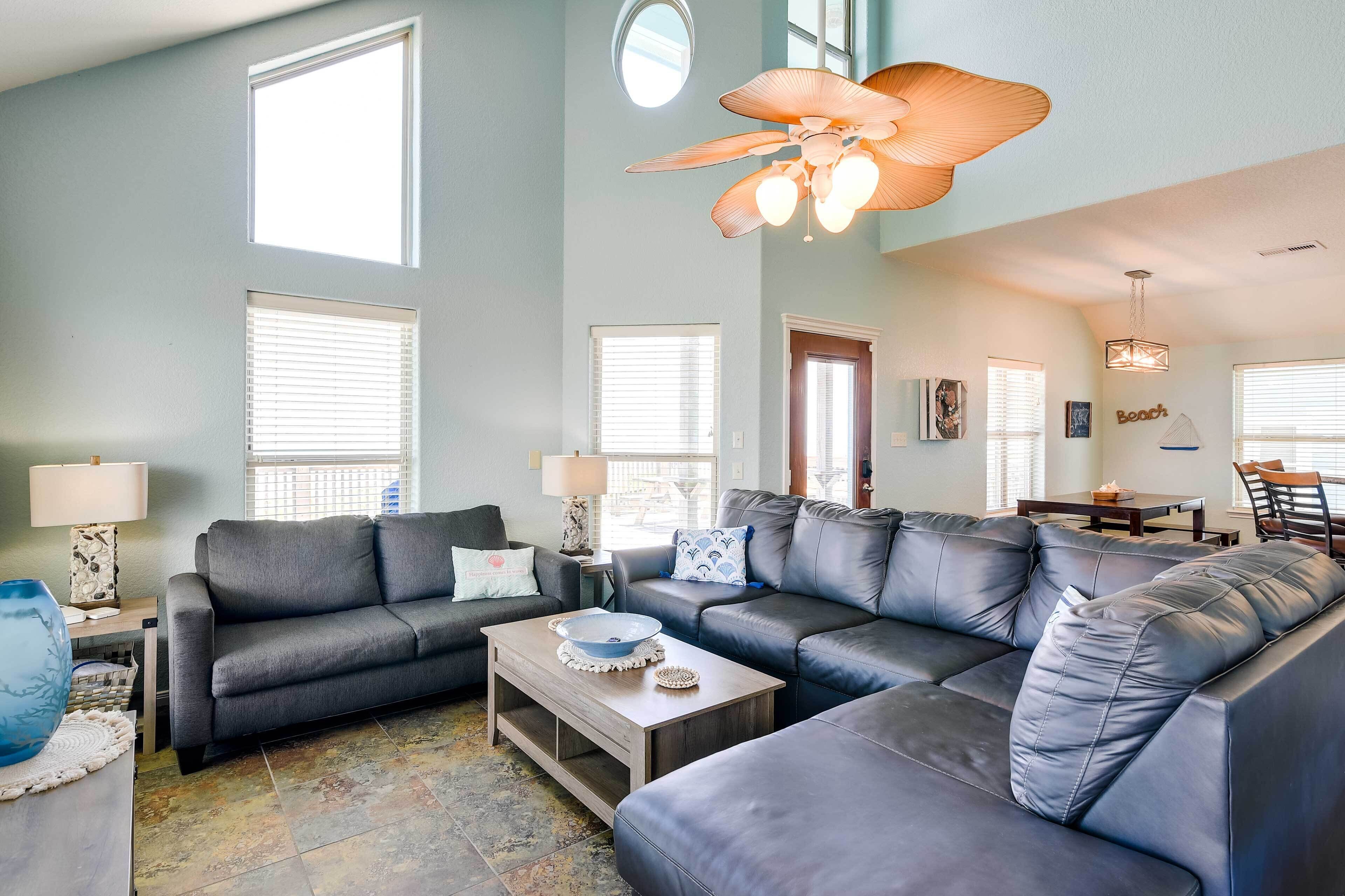 Oceanfront 'Sea Dreams Beach House' by Jetty Park!