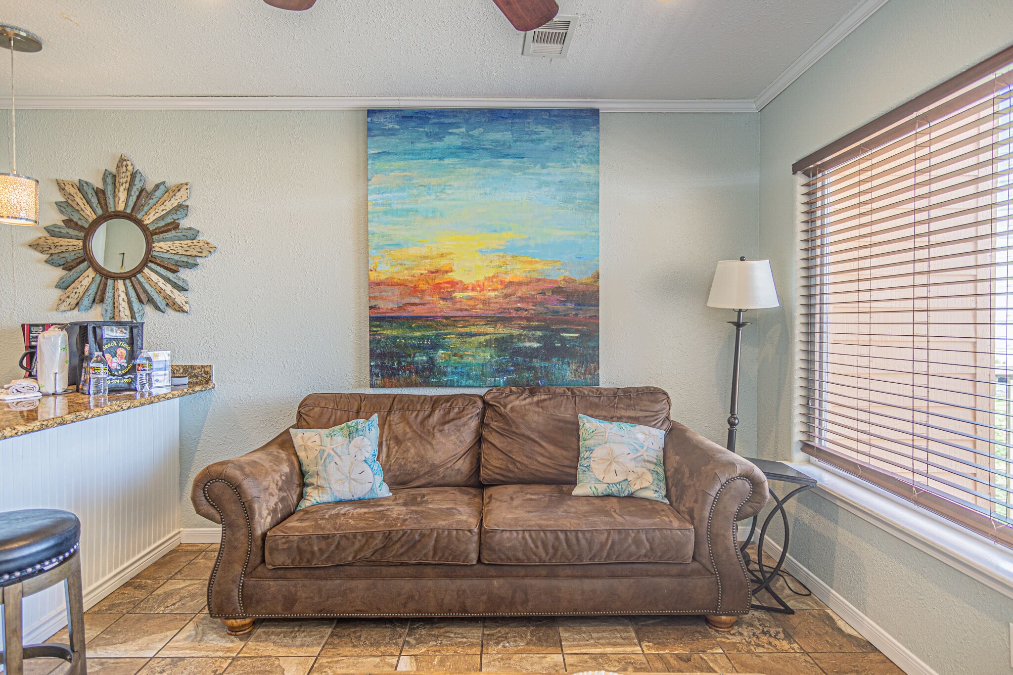 Quick Walk to the Beach - FantaSea Suite! 1 Bed 1 Bath Sleeps 5,  Pet friendly
