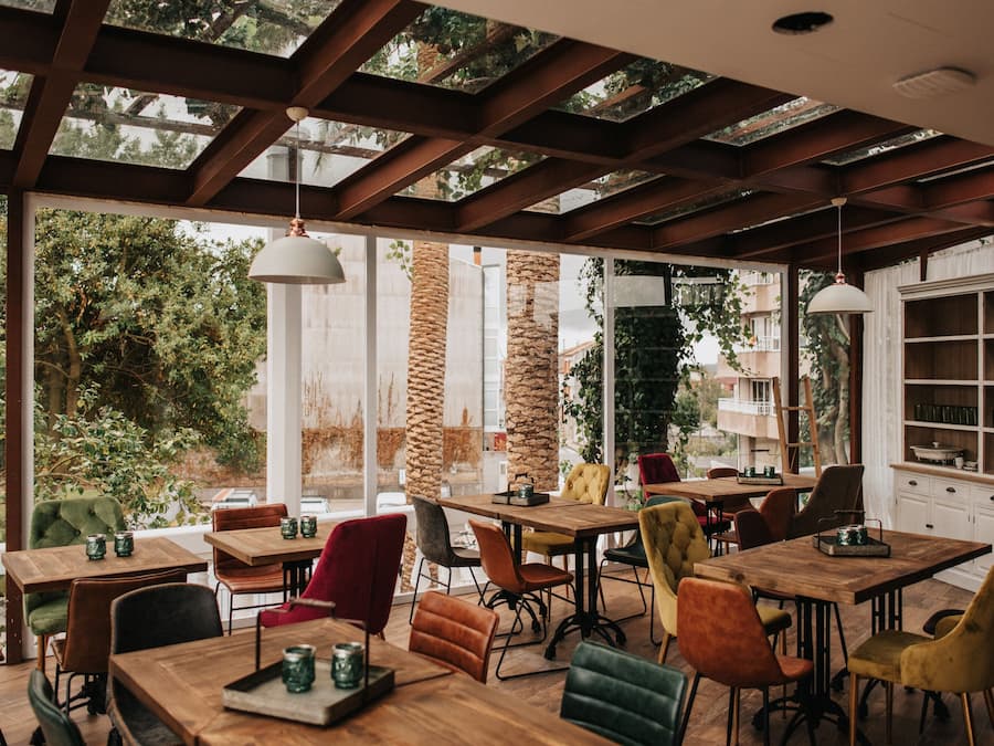 Bao gồm bữa sáng buffet hàng ngày