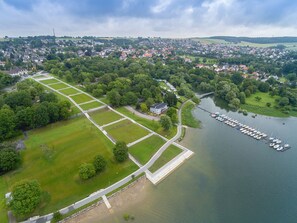 Unclassified image, 5 of 14, button