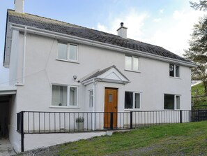 Exterior - 4 bedroom accommodation in Nantglyn, near Denbigh (Nantglyn, near Denbigh)