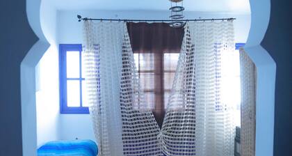 SURF HOUSE bed and breakfast