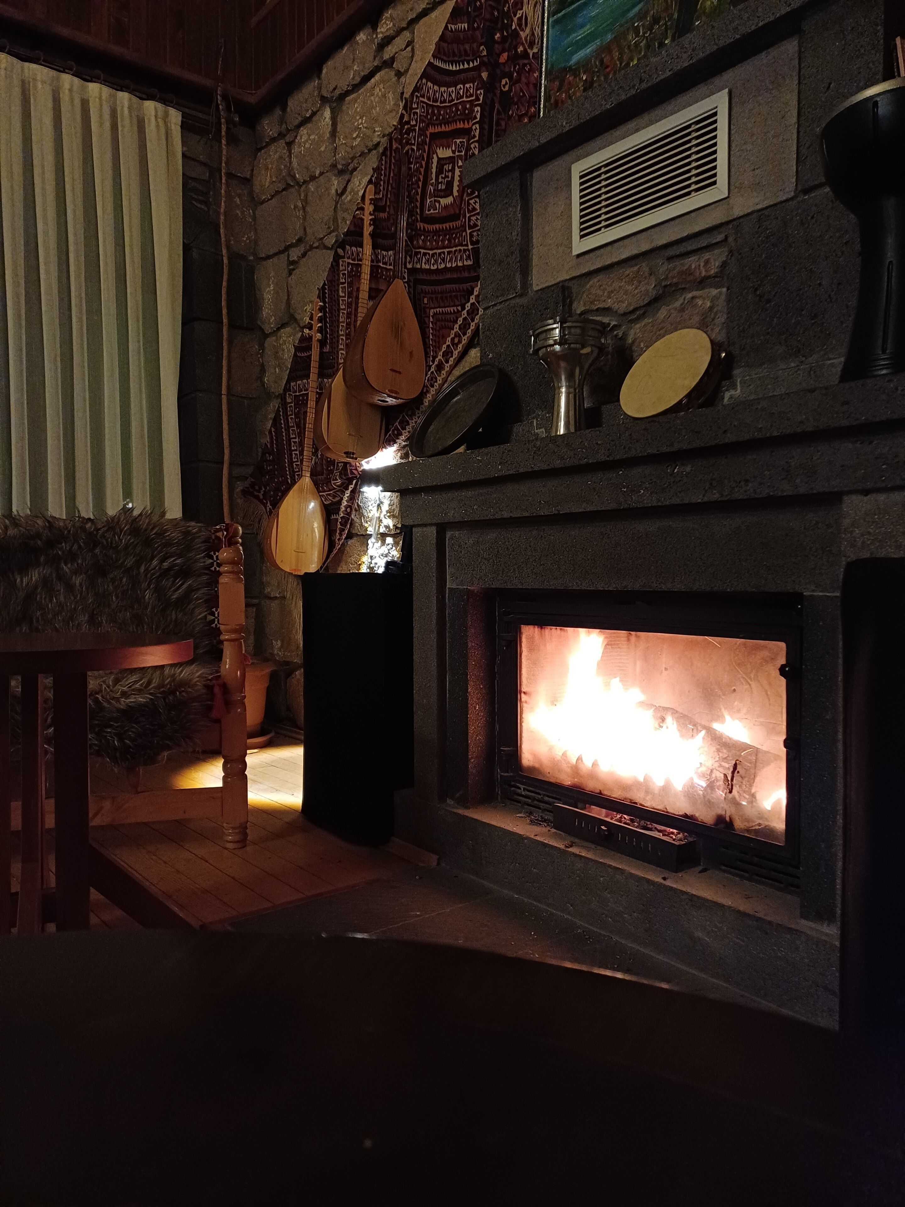 供应早餐和晚餐，土耳其菜