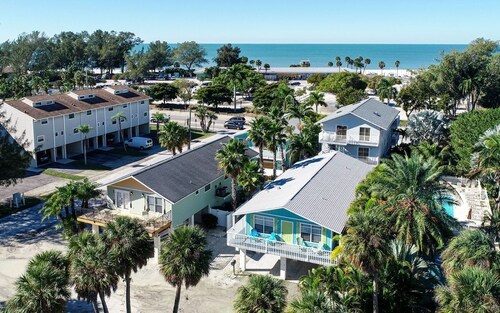 Steps from the Beach 2BR - Unit 1