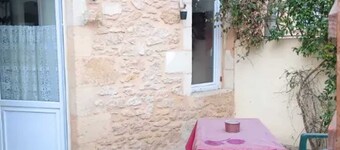 Homerez - Studio room with dining area - 45m2