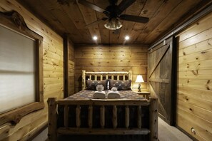 3 bedrooms, iron/ironing board, free WiFi, bed sheets - Fireside Retreat | Spacious Cabin Rental in Blue Ridge (Blue Ridge)