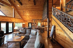 TV, fireplace, offices
