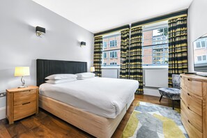 3 bedrooms, in-room safe, iron/ironing board, free WiFi