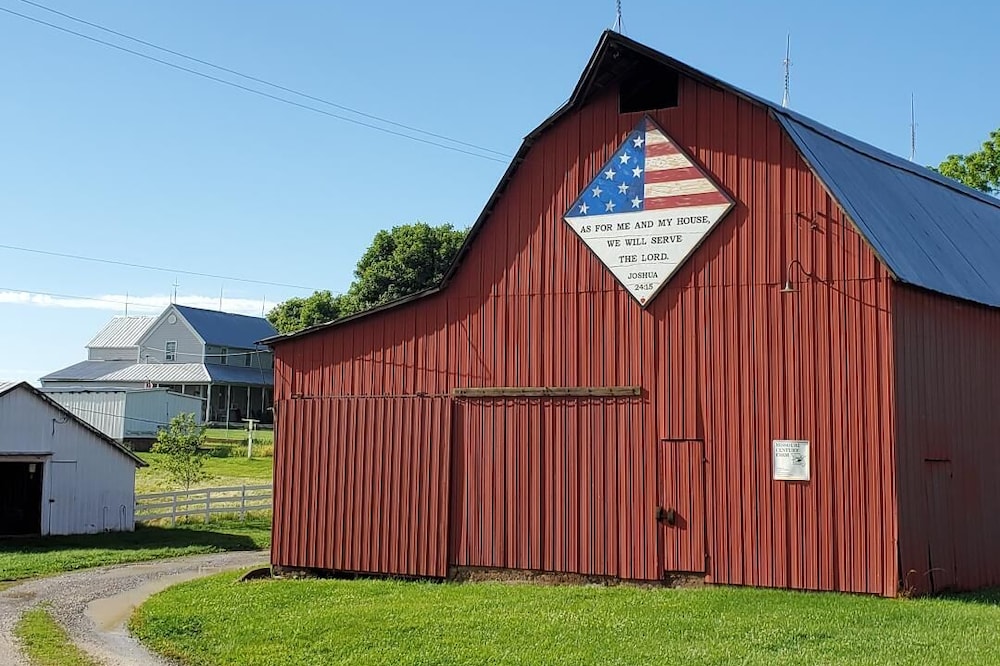 The Weber Farm - Enjoy a beautiful 100 acre farm!