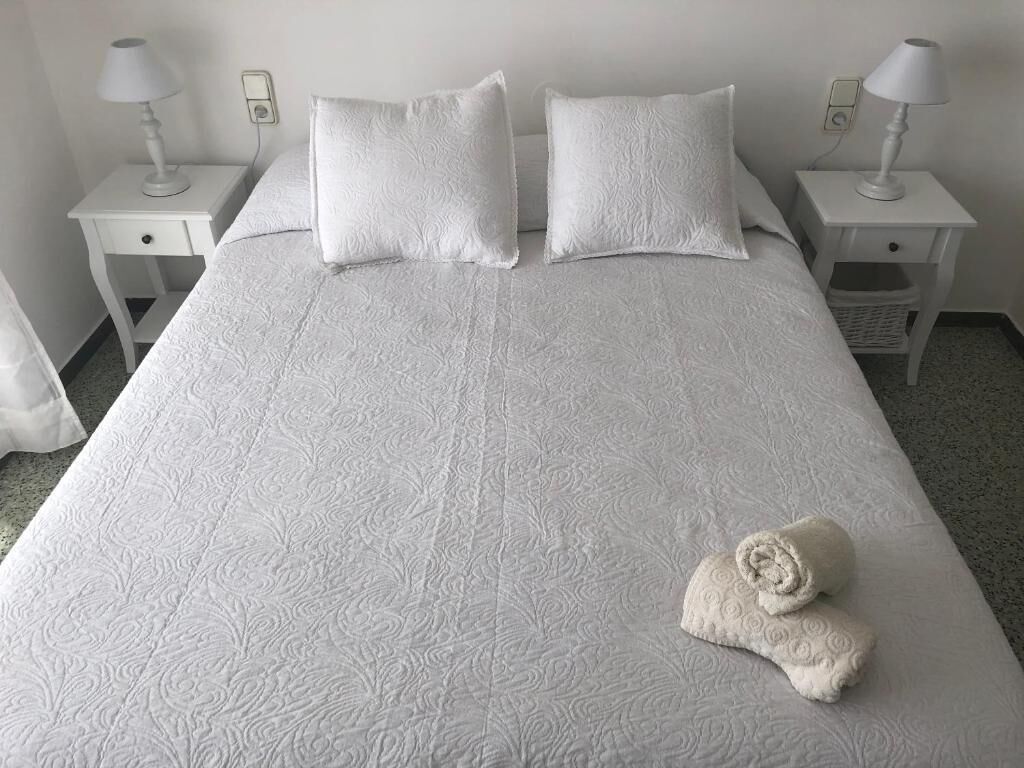 Roses Vista Mar Apartment